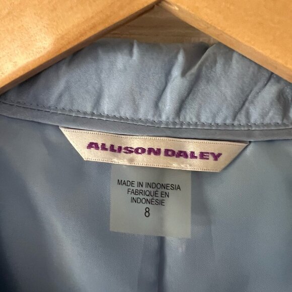 Allison Daley Women’s Quilted Vest Size 8 Blue Zip Front Pockets Lightweight Lay - Picture 2 of 3